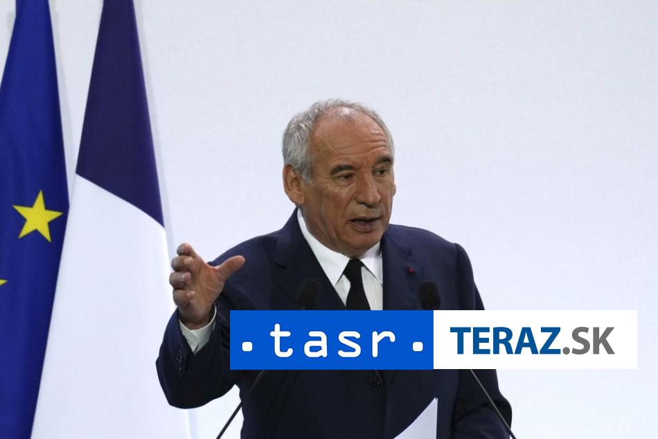 Francuzsky premier Bayrou navrhol zrusit dva statne sviatky