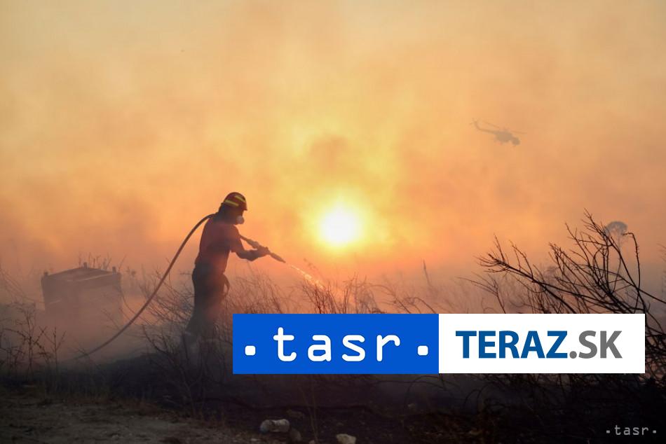 Poziare v Grecku su pod kontrolou nebezpecenstvo trva
