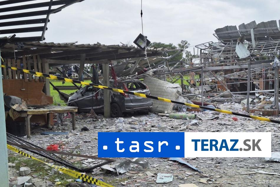 Vybuch v tovarni na pyrotechniku Devat obet