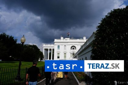 Biely dom spustil ucet na Tiktoku