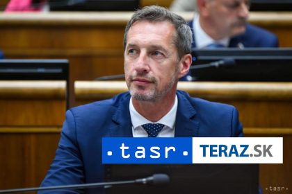 KDH vita akukolvek zmysluplnu snahu ukoncit vojnu na Ukrajine