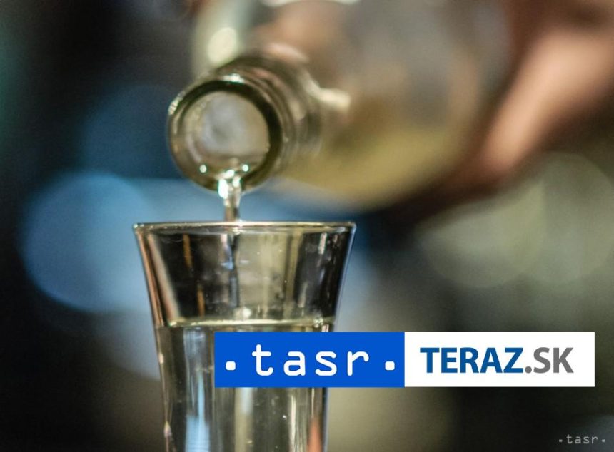 Kontaminovany alkohol Po jeho vypiti zomrelo 13 ludi