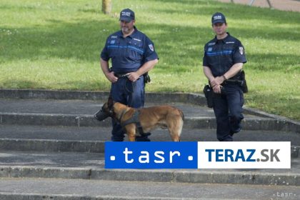 Strelba v skole V Minneapolise zomreli traja ludia