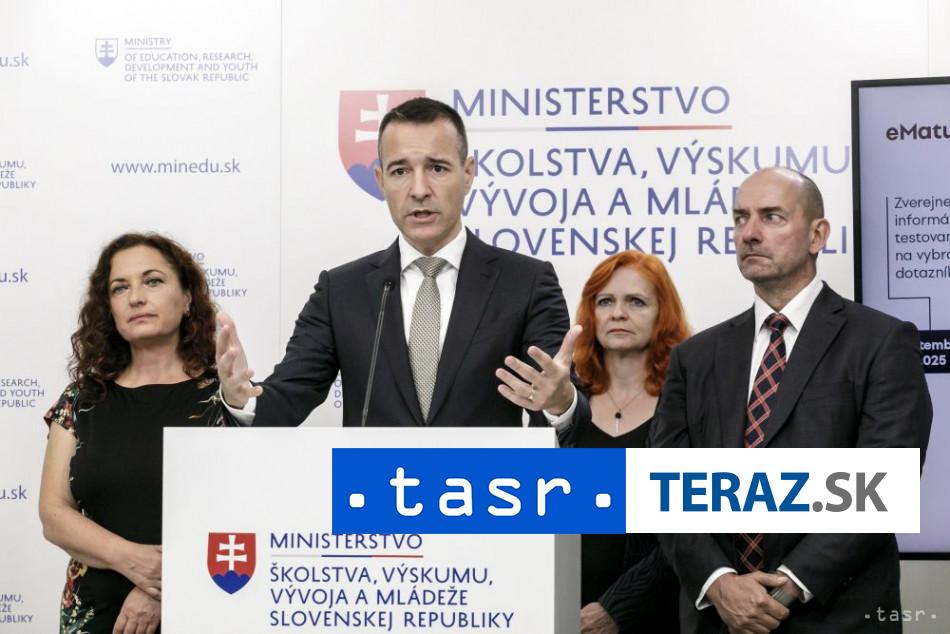 Drucker V tomto skolskom roku bude elektronicke maturitne testovanie