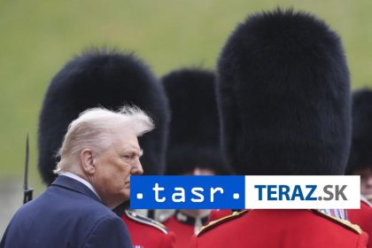 Kral Karol III privital americkeho prezidenta Trumpa vo Windsore