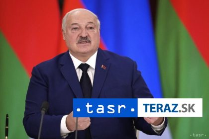 Lukasenko omilostil 25 ludi vratane vaznov