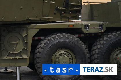 V Belehrade sa konala velkolepa vojenska prehliadka