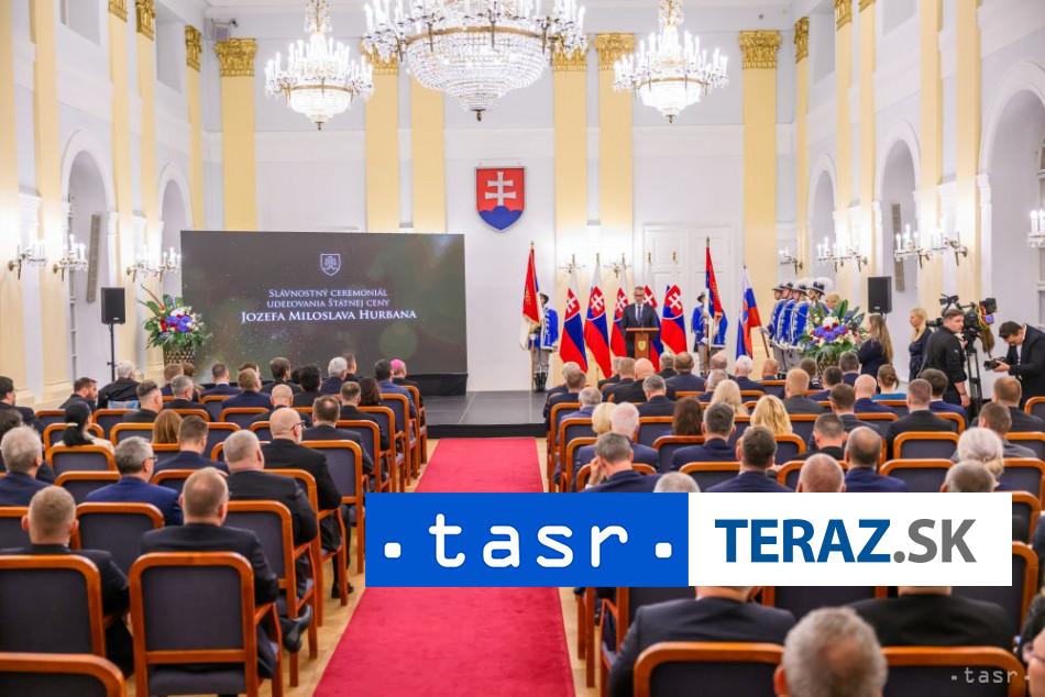 VIDEO R Rasi udelil trom osobnostiam statnu cenu J M Hurbana