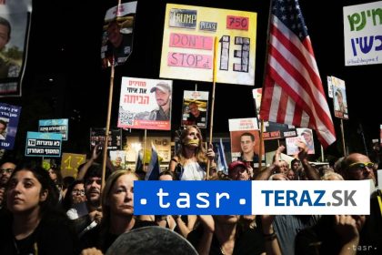 Desattisice ludi v Izraeli demonstrovali za navrat 13 rukojemnikov