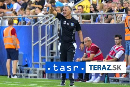 Skuhravy skoncil na lavicke Kosic