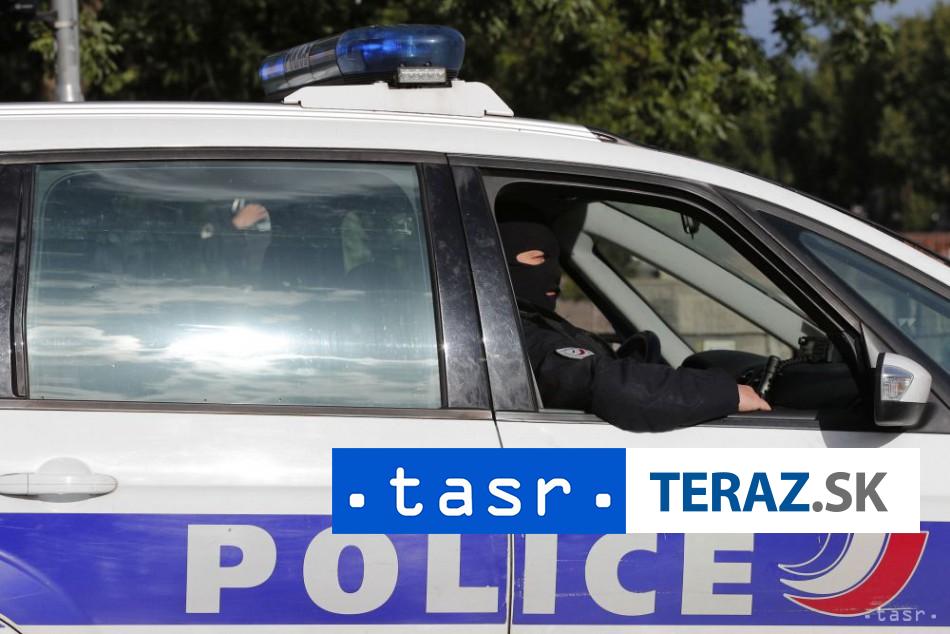 Muz vo Francuzsku narazil autom do chodcov krical Allahu akbar