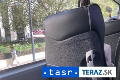 Nehoda autobusu si vyziadala najmenej 37 obeti