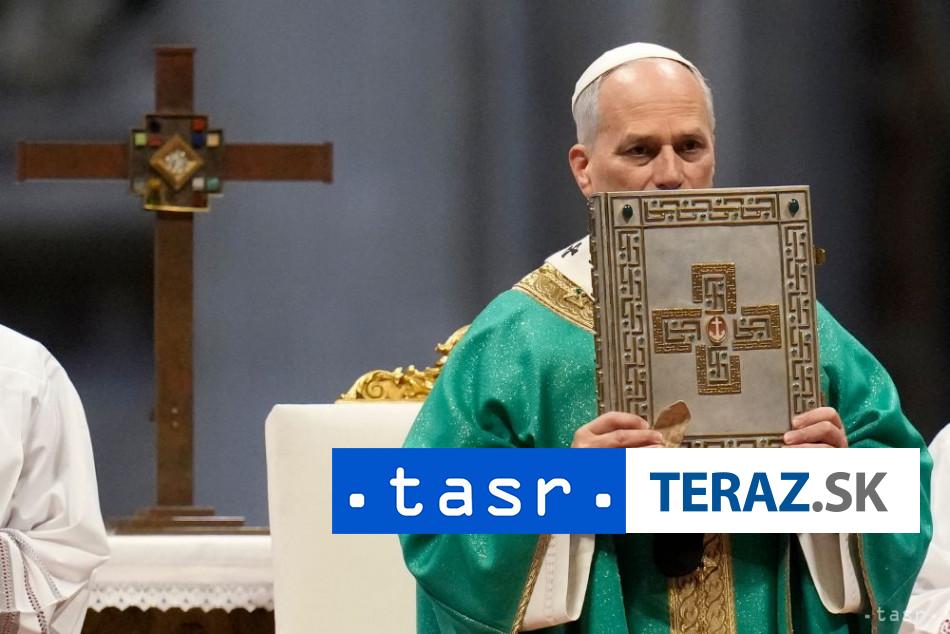 Papez vyzval svetovych lidrov aby nezabudali na chudobnych