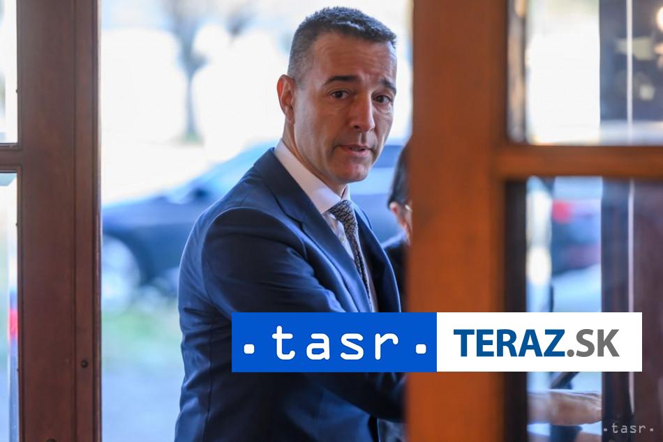 Drucker Ziaci sa musia naucit spravne pouzivat umelu inteligenciu