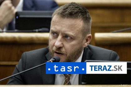 Iniciativa Lekari nahlas vyzyva premiera na odvolanie Kotlara