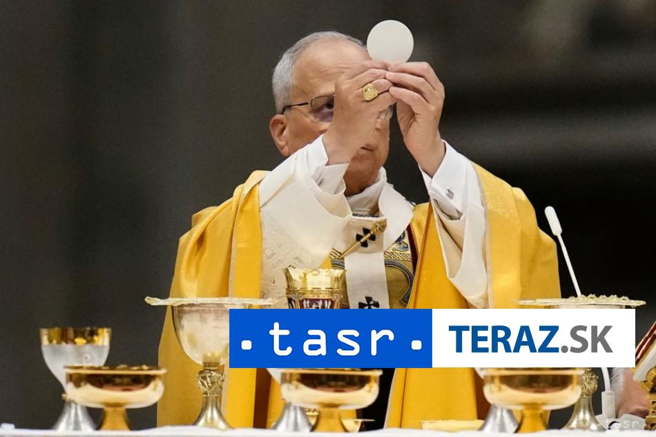 Lev XIV odsluzil prvu polnocnu omsu ponifikatu