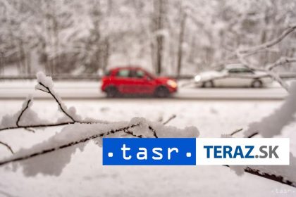 OPATRNE Na Donovaloch aj Sturci padaju kamene na cestu
