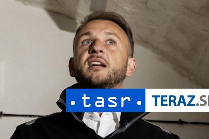 Sutaj Estok poziadal o zvolanie koalicnej rady lidrov