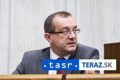 Zmeny ochrany oznamovatelov ma riesit predkladatel s prezidentom