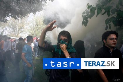 Australia vyzvala svojich obcanov aby opustili Iran