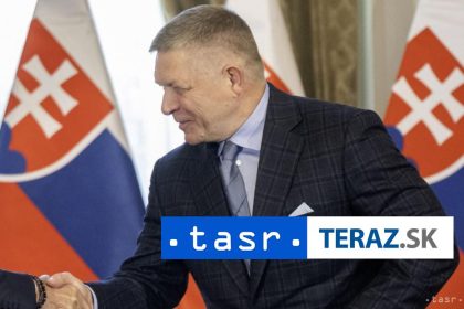 Fico EU nemozeme ignorovat ani byt sucastou neschopnosti jej vedenia