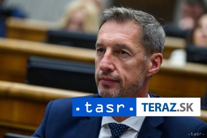 M Majersky Do noveho roka prajem Slovensku pokoj a prosperitu
