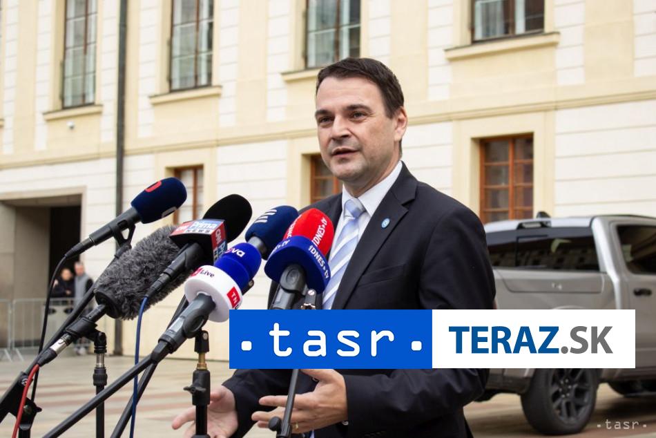 Macinka K ohriadeniu sa voci Pavlovi ma dotlacili nasi volici