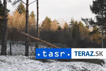 VYSTRAHA Zachranari neodporucaju pohyb na horach kvoli silnemu vetru