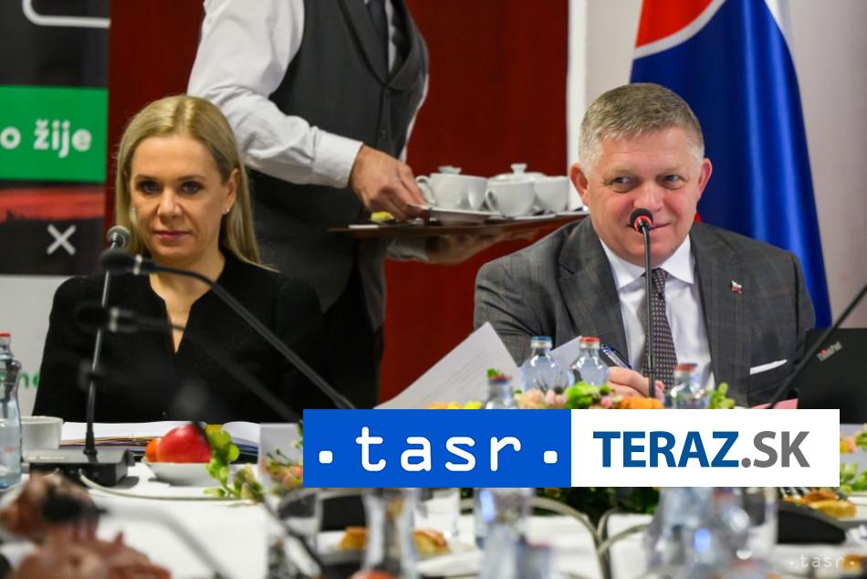 Vlada poskytne 35 miliona eur Bratislave Senca a B Stiavnici