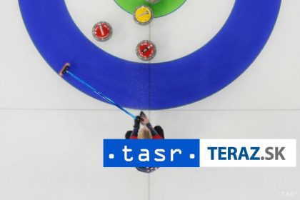 Curlingove timy Svedska a USA sa dostali do finale miesanych dvojic
