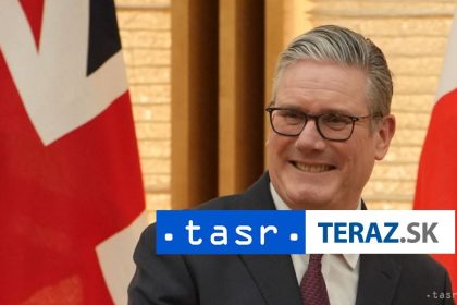 Epsteinova afera vyviha tlak na Starmera tvrdia britske media