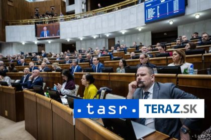 Parlament odmietol vyslovit nedoveru vlade SR