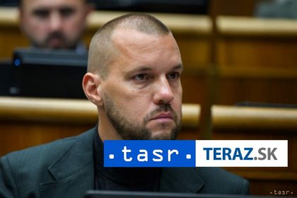 Poslanci zamietli niekolko navrhov na zmenu zakonov od PS