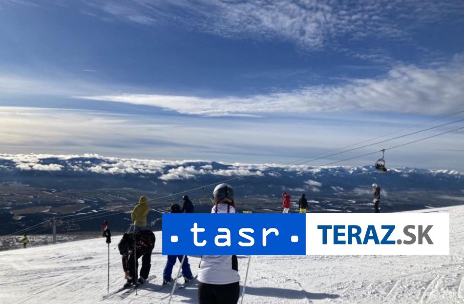 Pri lavine vo francuzskych Alpach prisli o zivot traja lyziari