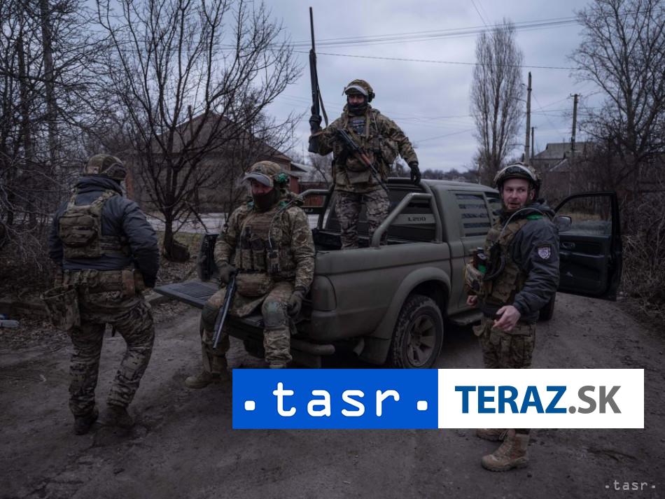 SBU hlasi ze dronmi zasiahla ropny terminal a chemicky zavod v Rusku