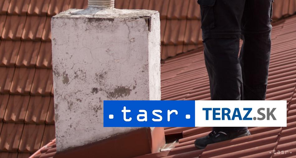 VIDEO DRAMA V RUZINOVE Policajti prenasledovali zlodeja az na strechu