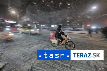 pocasie uraduje kvoli silnemu snezenu v usa uzavreli cesty a skoly