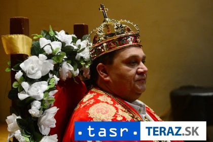 smutna sprava zomrel romsky kral robert botos