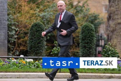 Britsky minister obrany Dve iranske rakety leteli smerom k Cypru