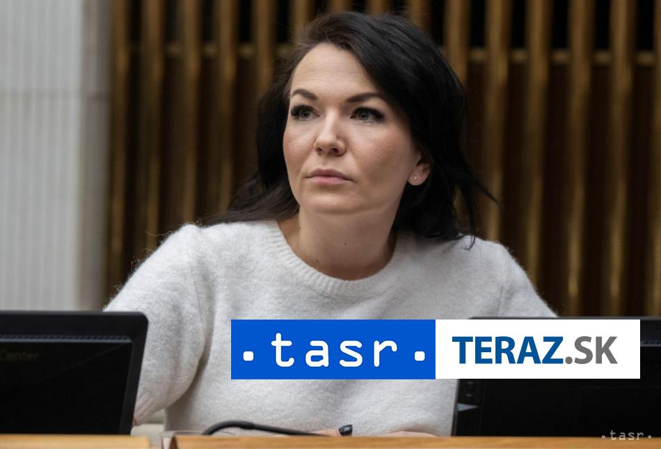 prehlad hostia diskusnych relacii cez vikend