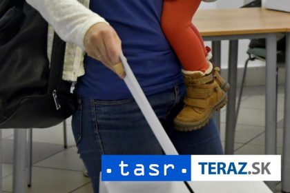 slovinska vlada odsudila utok na demokraciu a obava sa zasahovania do volieb