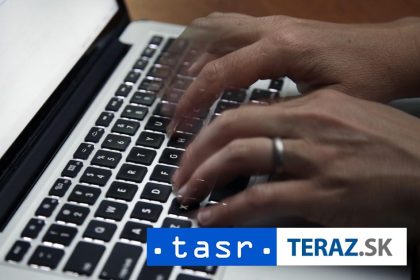 v zs v trebisove otvorili digitalne ucebne v ramci projektu ministerstva