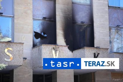 vybuchy v prahe na rusky dom dopadli molotovove kokteily