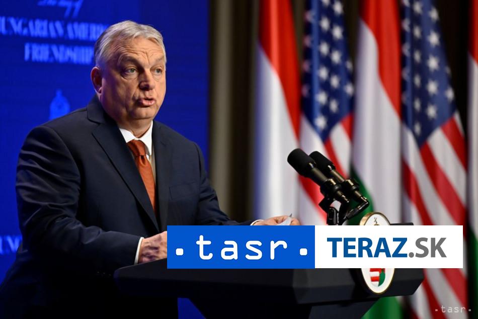 Medium Orban ponukol Putinovi pomoc akymkolvek sposobom