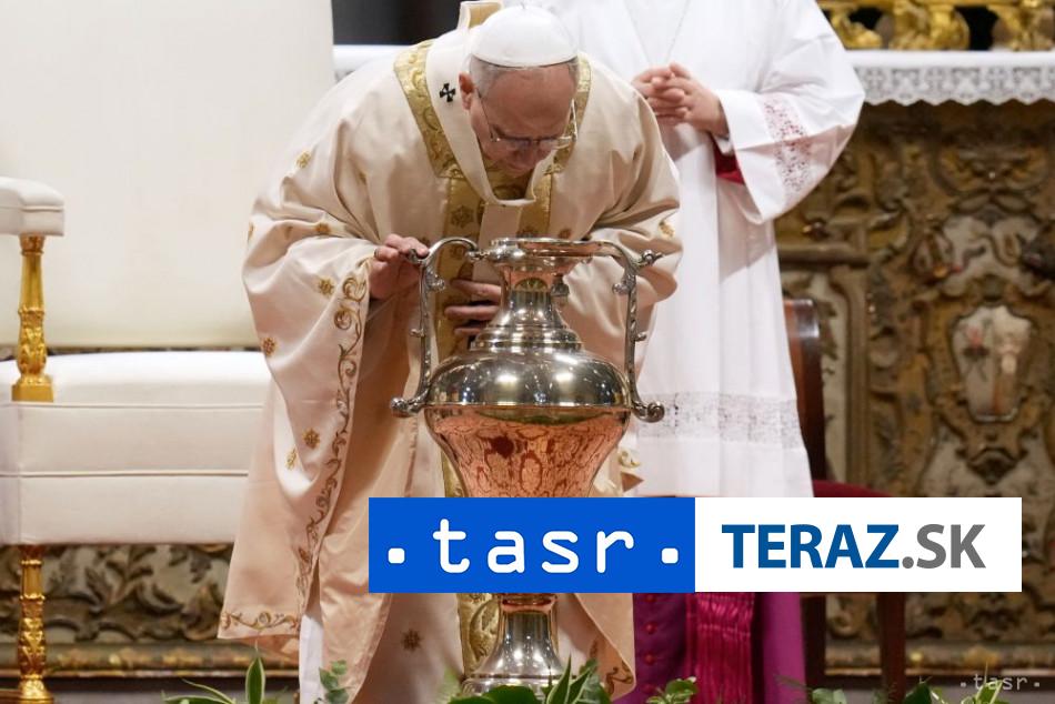 Papez slavili omsu posvatenia olejov