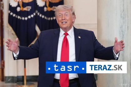 Trump pohrozil utokmi na iranske mosty a elektrarne