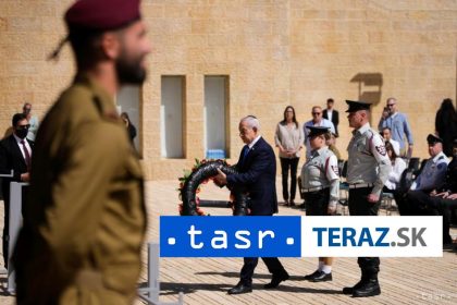 V Izraeli si dvoma minutami ticha uctili obete holokaustu