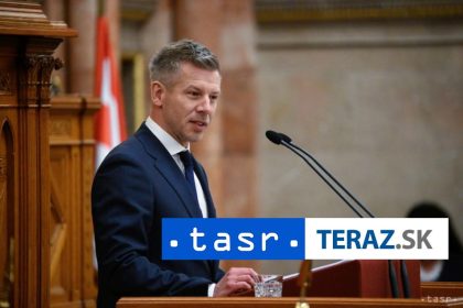 Zlozenim prisahy vznikla vlada premiera Petera Magyara