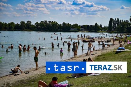 Pri kupani v Nemecku zahynulo od piatku 15 ludi vratanie deti