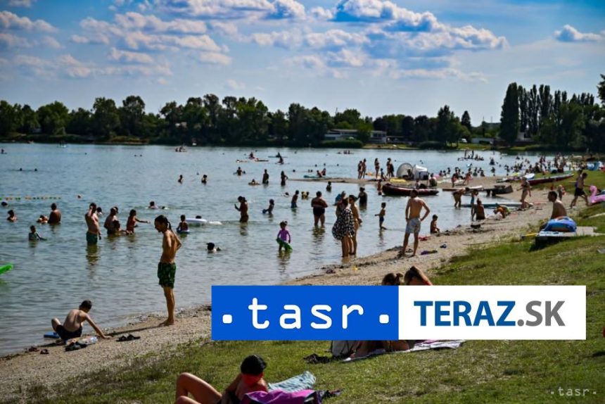 Pri kupani v Nemecku zahynulo od piatku 15 ludi vratanie deti